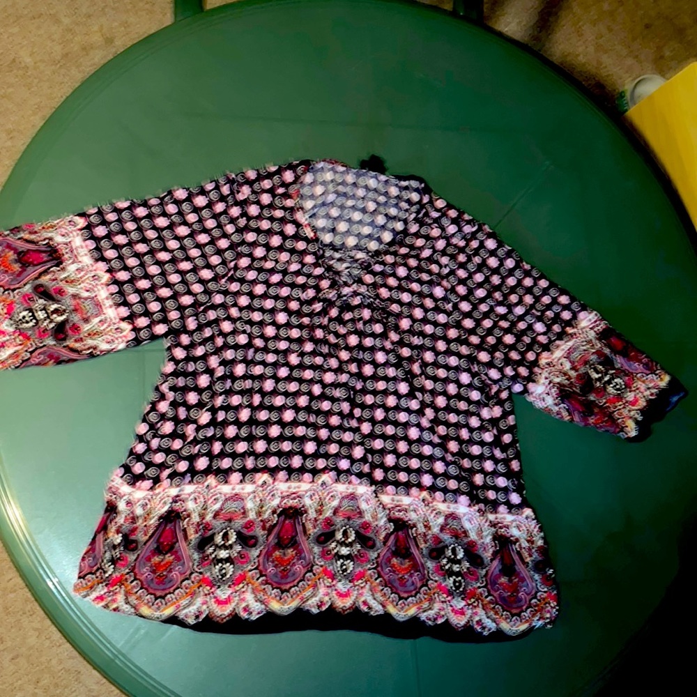 Torrid 3X Paisley Tie Front Blouse